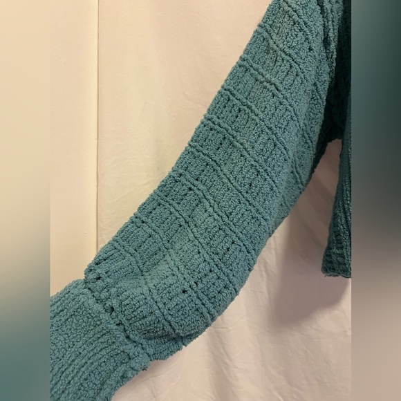 Free people cropped turquoise sweater and top for winter, Christmas, fall! - Picture 4 of 6